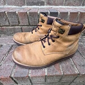 UGG Waterproof Leather‎ Boots – Brown – Men's Size 11